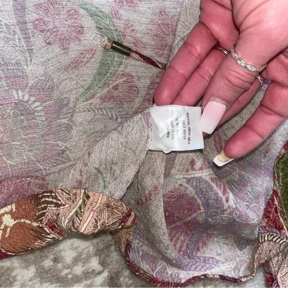 VICI Womens blouse Pink Red Floral Metallic Threading Flowy Boho top Size SM - Picture 7 of 10